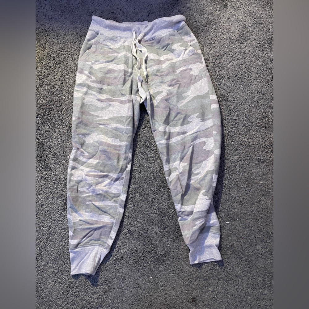 Grey camo joggers